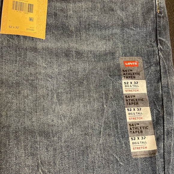 Mens Big and Tall Levi’s 541 Athletic Taper Size 52x32 - Picture 2 of 6